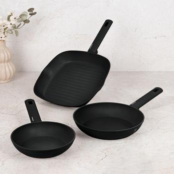 Preview: 3-piece design pan set (matt black) - Frying pans 20+24cm, grill pan 28cm - Forged aluminum, titanium, soft-touch - High-quality & robust