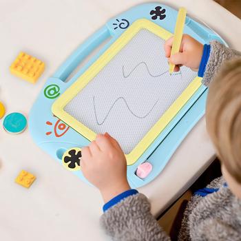 Preview: Ardesia magica magnetica 32x23 cm – Lavagna da disegno riscrivibile con penna magnetica e 2 timbri, gioco creativo per la prima infanzia e da viaggio per bambini