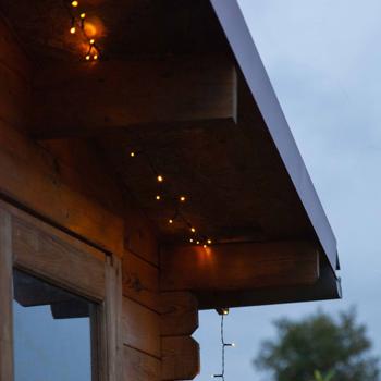 Preview: set di 2 luci solari extra-lunghe 12,5 m: 100 LED bianchi caldi con 8 effetti luminosi - Perfetta decorazione e illuminazione del giardino Preview: set di 2 luci solari extra-lunghe 12,5 m: 100 LED bianchi caldi con 8 effetti luminosi - Perfetta decorazione e illuminazione del giardino