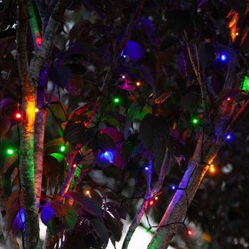 Preview: Multicolor LED-Lichterkette für Innen und Aussen, 40 LEDs, bunt, Timer, IP44, Batterie, zauberhafte Lichteffekte Zuhause, Balkon oder Garten