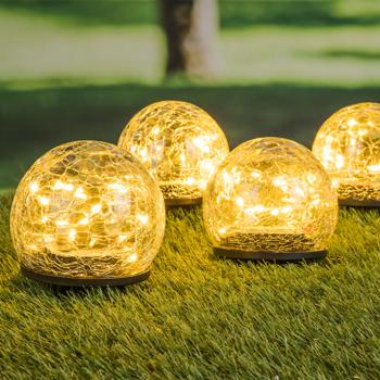 Preview: Stimmungsvolles 8er Set Solar Kugelleuchten Crackle Glas mit Erdspiess: Gartenbeleuchtung mit warmweissem LEDs, wetterfest, ideal für Rasen & Beete Preview: Stimmungsvolles 8er Set Solar Kugelleuchten Crackle Glas mit Erdspiess: Gartenbeleuchtung mit warmweissem LEDs, wetterfest, ideal für Rasen & Beete