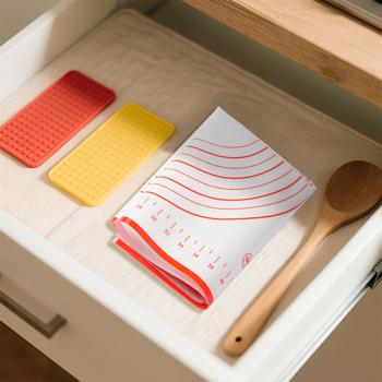 Preview: 2-piece set of silicone baking mats with measurements & templates, non-stick 60 x 40 cm – versatile pastry mat & baking liner for baking pros