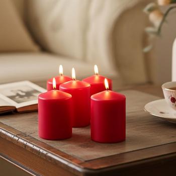 Preview: Ensemble de bougies cylindriques - 4 pièces, longue durée (40h/bougie), rouge - Idéal mariage, Noël, déco intérieure - Stable Ø 7x10cm