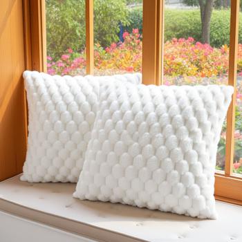 2er-Set Luxuriöses Sofakissen 45x45 cm - Traumhaft weiches Kuschelkissen in Weiss, Bezug abnehmbar - Weich, warm & pflegeleicht
