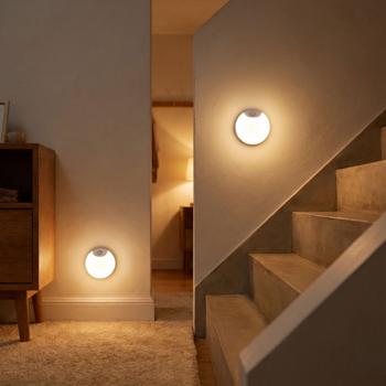 Set of 2 LED cabinet lights with motion sensor – Rechargeable night light, magnetic & wireless – Ideal as stair light & for wardrobe