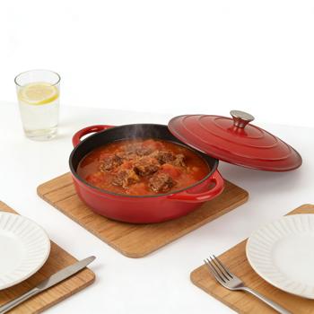 Preview: Gusseisen Topf mit Deckel 28cm Rund, Emaillierter Schmortopf 3,24L Rot, Bräter für alle Herdarten wie Induktion, Backofenfestes Kochgeschirr Profi