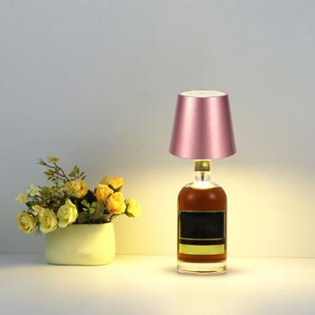Preview: Set de 4 élégantes lampes-bouteilles à batterie rose gold: dimmables – 3 couleurs de lumière: transforme les bouteilles en luminaires d’ambiance – lampe-bouteille avec abat-jour en métal