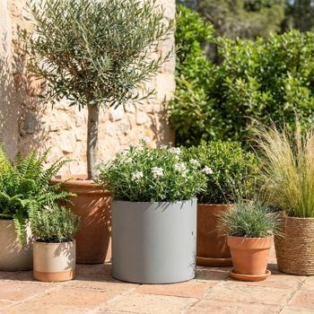 Preview: Moderner Blumentopf Rund Ø47cm in Beton-Grau, Pflanzkübel 40L aus Kunststoff für Innen & Aussen, Frostsicher & UV-Beständig, Leichtgewicht