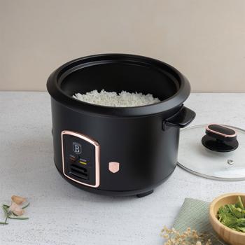 Preview: Moderner Reiskocher 1,8L 700W, Antihaft-Topf in Schwarz-Roségold, edler Reisgarer für perfekte Kochergebnisse, effizient & stilvoll