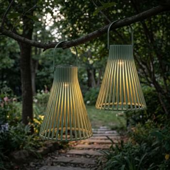 Set of 2 decorative LED solar lanterns for outdoor use, modern green garden lanterns with handle, slat-design solar lamp for balcony & terrace