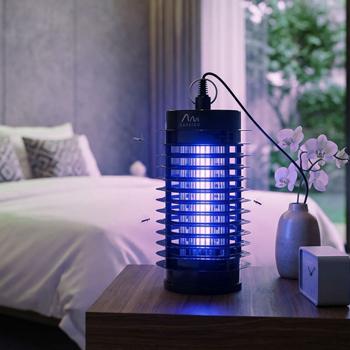 Lampe anti-moustiques UV LED efficace et piège à mouches pour pièces jusqu’à 25 m² – piège électrique compact pour insectes pour la maison
