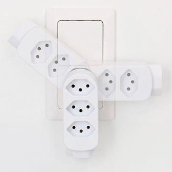 Preview: Adattatore 4 vie bianco, ruotabile: Multipresa e distributore di prese di alta qualità, adattatore di corrente per casa e ufficio