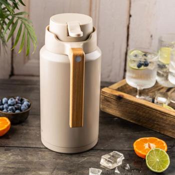 Preview: Thermos de conférence 2L acier inox beige-bois – carafe isotherme sans BPA avec ouverture one-press à une main et poignée en bois véritable pour boissons chaudes et froides