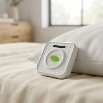 Mobile ultrasonic mite repeller: pest protection against bed bugs & mites – For bedroom, hotel & travel, battery‑operated