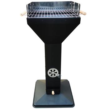 Preview: Quadratischer Standsäulengrill in Schwarz – Robuster Holzkohlegrill mit Edelstahl-Windschutz, verstellbarem Rost, Aschefach & Zugluftregelung