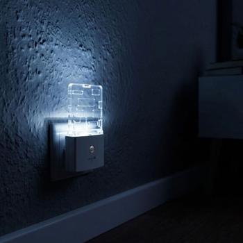 Preview: Veilleuse LED Moonlight avec capteur crépusculaire, 2,5 lumens, 0,5 W, lumière d’orientation, disque lumineux décoratif