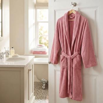 Comfortable pink bathrobe in 100% cotton terry with shawl collar, one size – ideal as a dressing gown for sauna and wellness