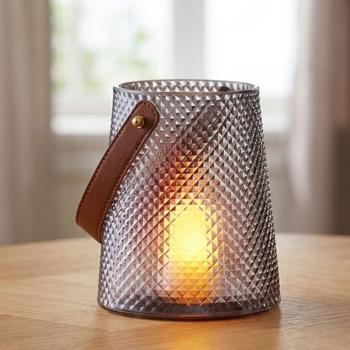 Preview: Belle tealight LED ricaricabili in set da 4 con base di ricarica, candele a effetto fiamma in bianco caldo per decorazione a luce di candela