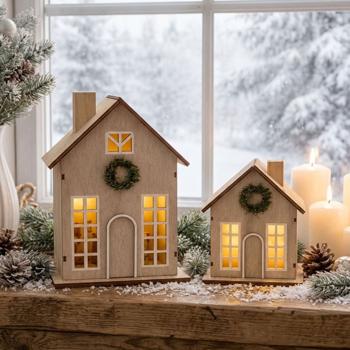 2er-Set Schönes Deko LED Haus mit Timer 11,5x8x17/24x15,5x9,5 cm: Beleuchtete Miniatur Häuser aus Kunstholz für Tischdeko & Fenster, warmweisses Licht