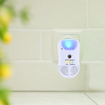 Preview: 3in1 ultrasonic insect repeller with ionic air purifier and PIR sensor night light, practical for the socket, protects up to 30 square meters, 3 control LEDs