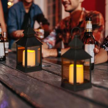 Preview: Laterne mit LED Deko Kerze, Windlicht, 4er-Set, 23 cm