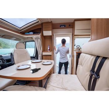 Preview: Universal Autoalarm, 24V, 105dB Sirene, PIR-Sensor, Panikalarm – mit Fernbedienung & USB-C, umfassender Diebstahlschutz für Fahrzeuge