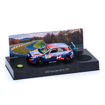 Preview: Calendrier de l‘Avent Hyundai i30 NTCR 2021 à assembler - Miniature réaliste en métal avec module sonore - Cadeau idéal pour fans de rallye et tuning Preview: Calendrier de l‘Avent Hyundai i30 NTCR 2021 à assembler - Miniature réaliste en métal avec module sonore - Cadeau idéal pour fans de rallye et tuning
