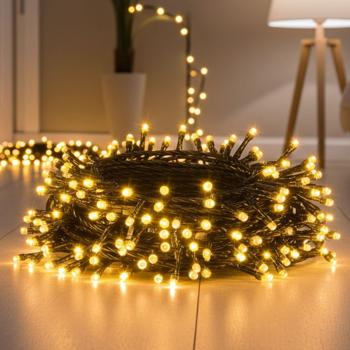 Preview: LED Lichterkette 576 LEDs - Warmweiss für Innen & Aussen mit IP44 Spritzschutz - 7 Lichtmuster, 4.2m Länge, 6h-Timer - Weihnachtsdeko Preview: LED Lichterkette 576 LEDs - Warmweiss für Innen & Aussen mit IP44 Spritzschutz - 7 Lichtmuster, 4.2m Länge, 6h-Timer - Weihnachtsdeko