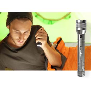 Preview: Torcia LED High Power – LED Cree da 10 W estremamente luminose, 500 lumen, portata 250 m – corpo in alluminio IPX4 resistente agli spruzzi – ideale per outdoor e campeggio