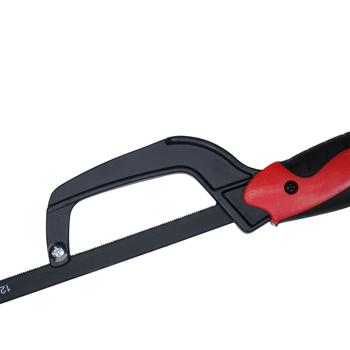 Preview: Robuste 300mm Metallsäge - Langlebiges Sägeblatt, rutschfester Handgriff (schwarz-rot) – Handsäge für anspruchsvolle Metallarbeiten