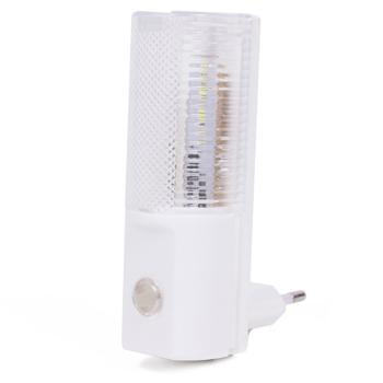 Preview: LED Steckdosen Nachtlicht - Automatische Aktivierung bei Dämmerung & Tag-/Nacht-Sensor - 3 LEDs, 230V, 0.5W, 11x3.5x3.5cm - minimiert Stolperfallen