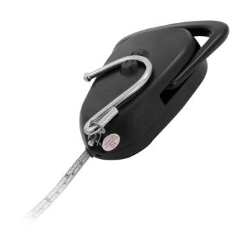 Preview: Kompakte analoge Kofferwaage mit integriertem Massband: Bis 35 kg – idealer Begleiter für stressfreies Reisen, schwarz – klein & leicht Preview: Kompakte analoge Kofferwaage mit integriertem Massband: Bis 35 kg – idealer Begleiter für stressfreies Reisen, schwarz – klein & leicht