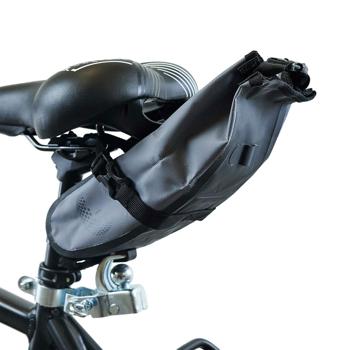 Preview: Fahrrad-Satteltasche - 100% wasserdicht für Velo & Mountainbike - Tarpaulin 500D PVC - 1L Volumen - Klickverschluss - Grau - 290x180x80mm