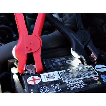 Preview: Starthilfekabel 220A 16mm² 3m - Schnelle Starthilfe für Benzinmotoren bis 2500ccm - Vollisolierte beleuchtete Polzangen - TÜV/GS-geprüft, mit Tasche