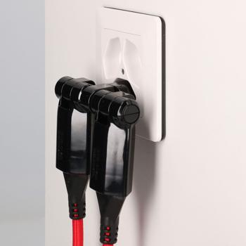 Preview: Fiche de dérivation Clip Clap 2x type 13 - Plate, pliable 180° & pivotante 130°, noire - 3 pôles, 10A, 230V, 2300W - Protection enfants Preview: Fiche de dérivation Clip Clap 2x type 13 - Plate, pliable 180° & pivotante 130°, noire - 3 pôles, 10A, 230V, 2300W - Protection enfants