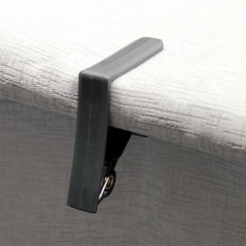 Preview: Tischtuchklammern 8er-Set - Sichern Tischdecken effektiv bei Wind & Böen - Robust, rostbeständig, 6x5.3cm - Ideal für Gartenfeste, Hochzeiten & Gastronomie