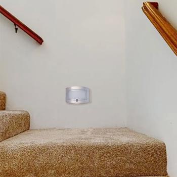 Preview: Applique murale LED lumineuse à piles, aluminium et plastique, 2 niveaux d‘éclairage 20-40 lumens, détecteur de mouvement PIR & de lumière, 6 mois de veille