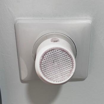 Preview: 2er-Set LED-Nachtlicht mit Dämmmerungssensor, drehbar