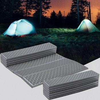 Preview: 2er-Set Camping-Isomatte faltbar 180x60 cm - Kälteschutz für ungestörten Schlaf - robuste PE-Schaum/Aluminium-Matte - leicht zu transportieren