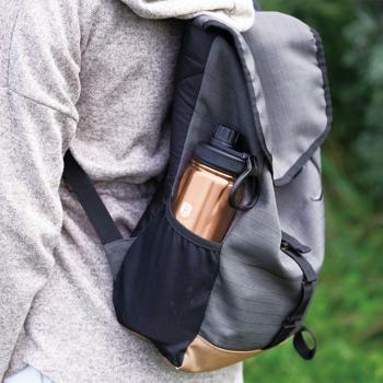 Preview: 2er-Set Trinkflasche Rosé-Gold - Ideal für Sport & Unterwegs - 540ml Edelstahl-Sportflasche mit rutschfestem Silikonboden - Heiss/Kalt - Modern & Zeitlos