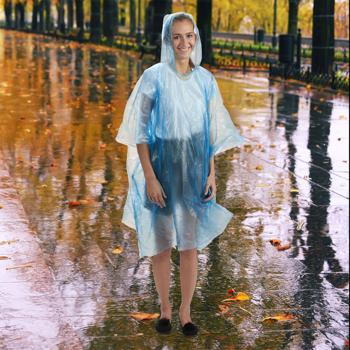 Preview: 8er-Set Notfall Regenponcho - Zuverlässiger Schutz für Wanderungen & Festivals - Blau, PE-Material, Kapuze & Ärmel, 120cm Länge, 20g Gewicht