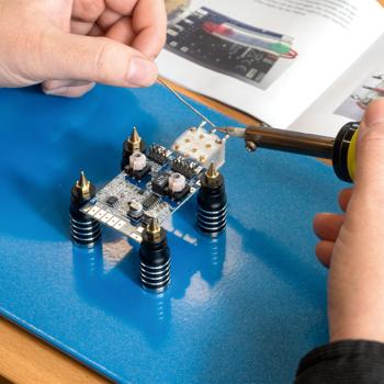 Preview: Récepteur radio universel DIY - Kit de construction pour radioamateurs & bricoleurs - Ondes courtes 3-24 MHz - Réception mondiale Morse