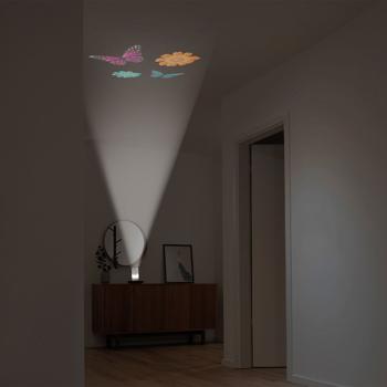 Preview: Bougie décorative LED projecteur - 12 motifs festifs, anniversaire, nature - Projection lumineuse plafonds, murs - Design chic - 7x15cm - Blanche