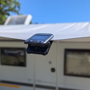 Preview: set of 2 solar clamp lights with motion sensor and 4 light modes and 2 light colors