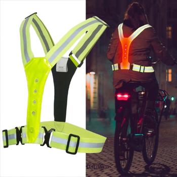 Preview: 2er-Set Hochsichtbare Sicherheitsweste in Neongelb, 3 Leuchtmodi, wasserfest & verstellbar – Gürtelweste ideal für Jogger, Radfahrer & Outdoor-Sport bei Dunkelheit Preview: 2er-Set Hochsichtbare Sicherheitsweste in Neongelb, 3 Leuchtmodi, wasserfest & verstellbar – Gürtelweste ideal für Jogger, Radfahrer & Outdoor-Sport bei Dunkelheit