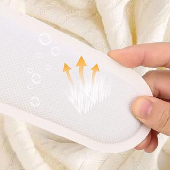 Preview: Warm insoles, universal size, 2 pairs - foot warmers for skiing, hiking, everyday life, heat release up to 10 h