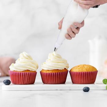 Preview: Silicone piping bag with 8 stainless steel piping nozzles