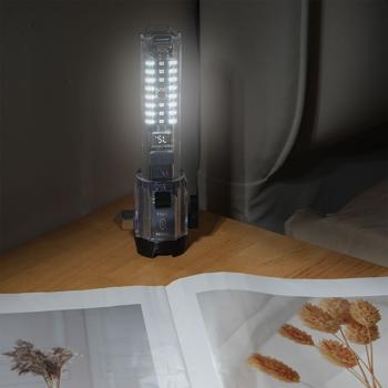 Preview: Leistungsstarke Akku-Taschenlampe mit Notfallhammer, Gurtschneider & Powerbank - Ihr zuverlässiger Begleiter für Auto, Camping & Notfälle