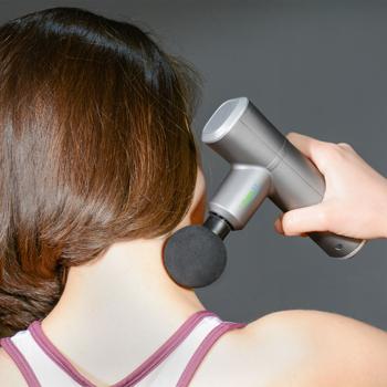 Preview: Pistolet de massage manuel avec chaud & froid - Soulage douleurs & tensions musculaires - 5 têtes, USB-C, 4 vitesses jusqu‘à 2800 tr/min