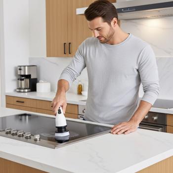 Preview: Spazzola elettrica con 9 testine, manico telescopico, batteria ricaricabile, 7,2 watt - Potente e senza fili - Per pulire senza fatica bagni, cucine e aree esterne